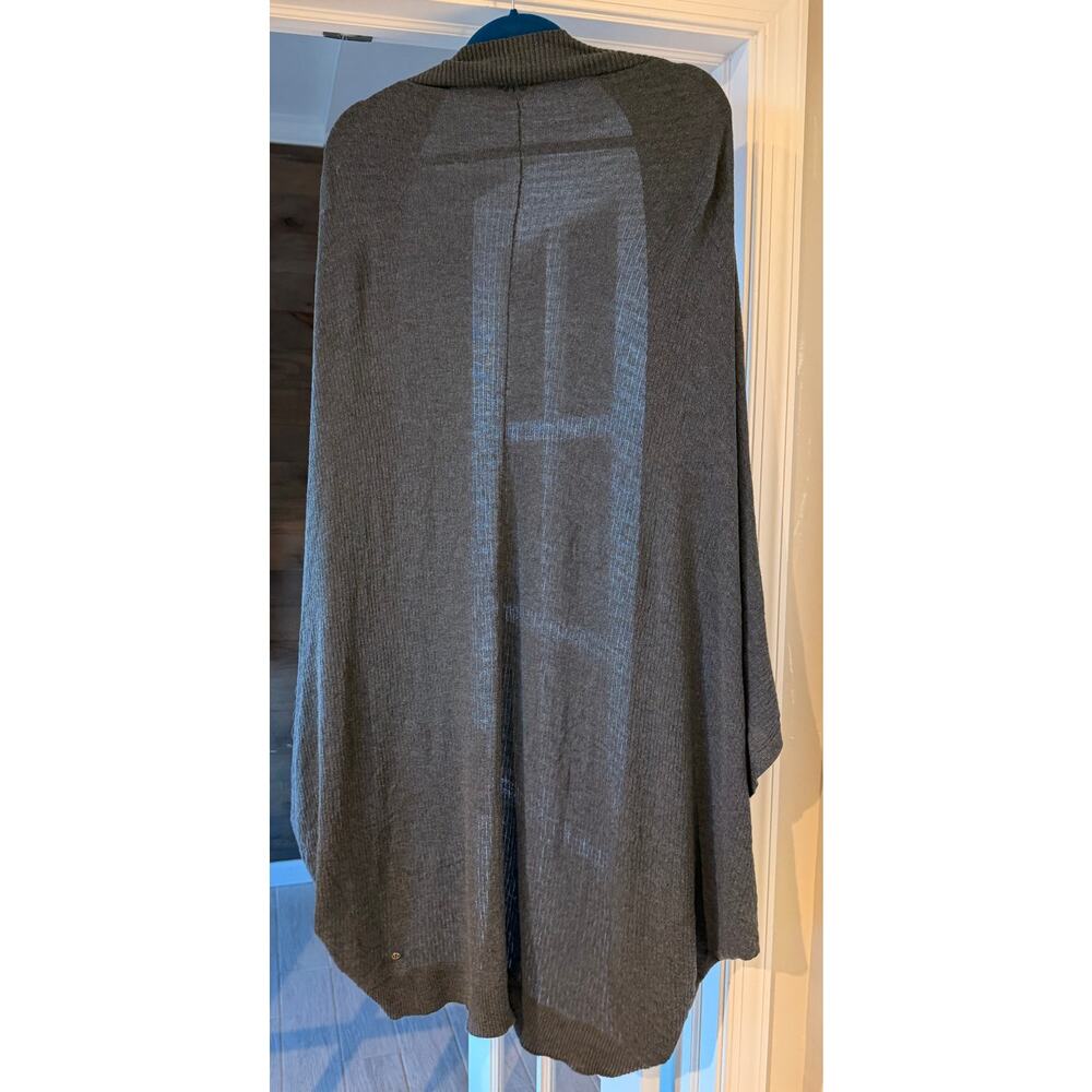 NWOT lululemon Stillness Wrap - OS - Picture 11 of 12
